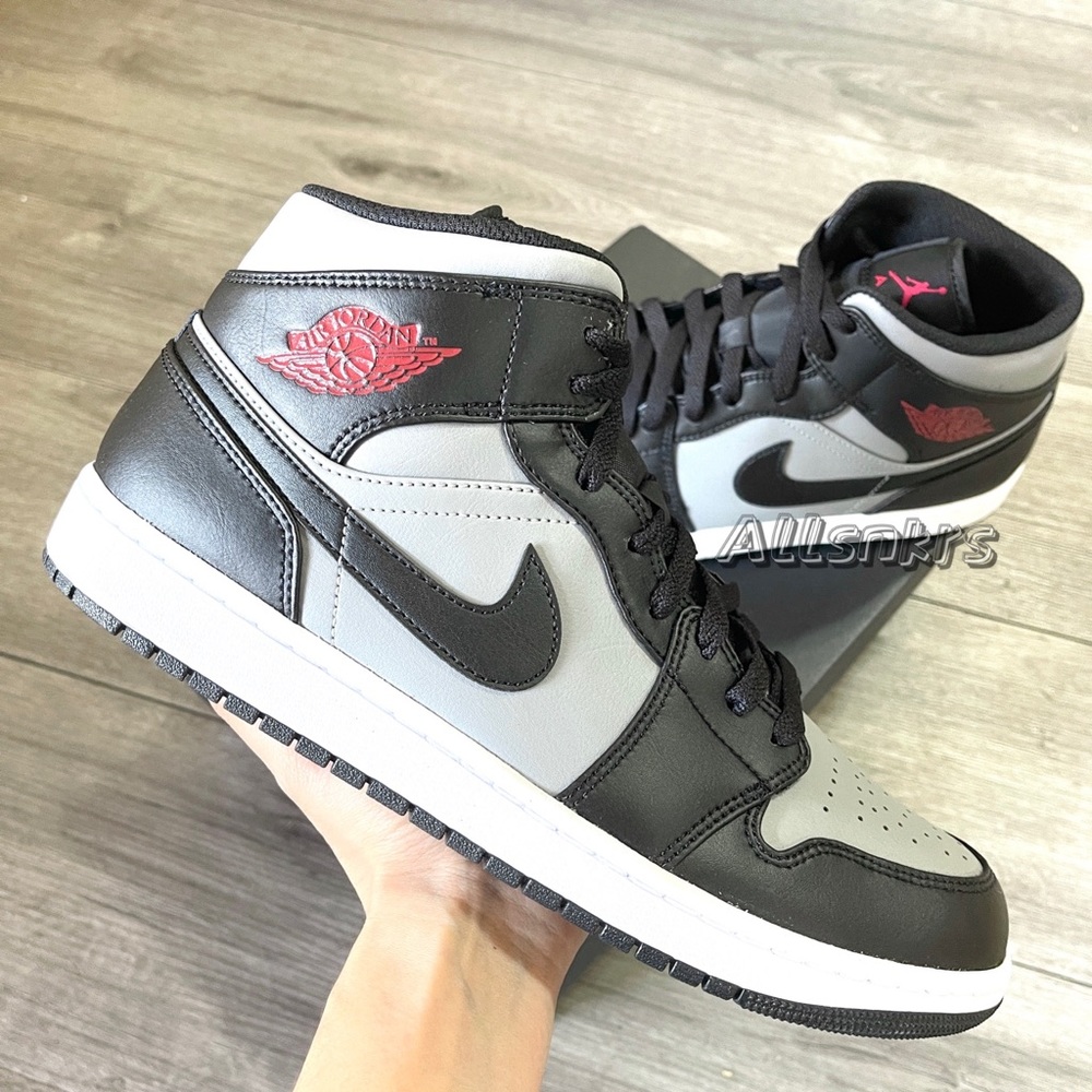 Air Jordan 1 Mid Shadow w